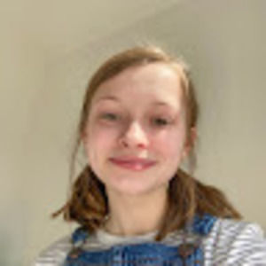 Meet your Posher, Elena